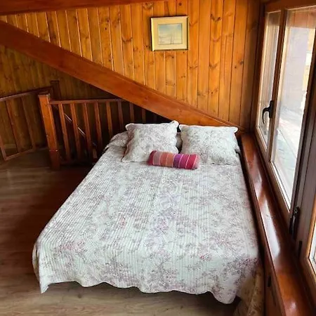 Holiday home Medulillas 1 Casa A 2000 M De Medulas *